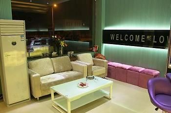 Zhengzhou Love Theme Hotel Jicheng  Экстерьер фото