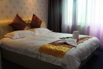 Zhengzhou Love Theme Hotel Jicheng  Экстерьер фото