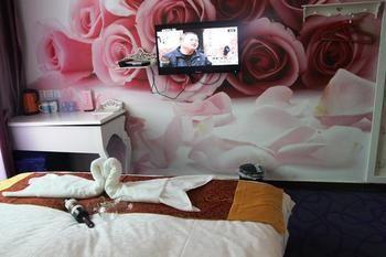 Zhengzhou Love Theme Hotel Jicheng  Экстерьер фото